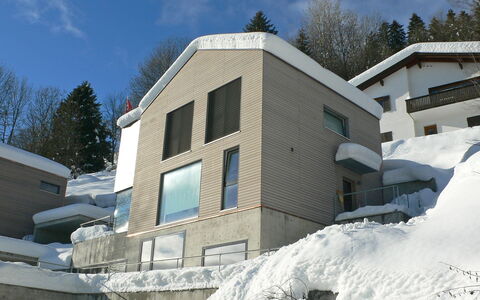 Melina: Nieve, Propiedad, Casa, Invierno, Casa, Techo, Arquitectura, Bienes Raíces, Edificio, Fenómeno Geológico