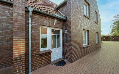 Norddeich 120: Propiedad, Ventana, Cielo, Madera, Enladrillado, Superficie De La Carretera, Ladrillo, Edificio, Barrio