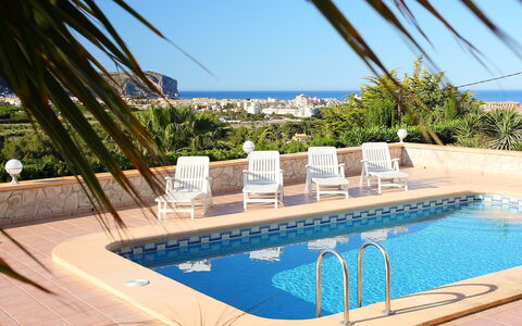 Sara: Piscina, Propiedad, Edificio, Bienes Raíces, Recurso, Casa, Azur, Vacaciones, Ocio, Departamento