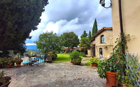 La Greppia: Hacienda, Inmuebles, Cabaña, Jardín, Villa, Paisajismo, Maceta, Patio, Yarda, Eco Hotel