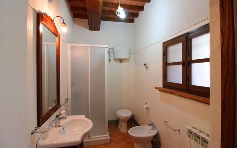 Casa Bella: Habitación, Propiedad, Baño, Edificio, Casa, Arreglo De Tubería, Diseño De Interiores, Arquitectura, Bienes Raíces, Baño