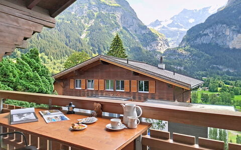 Chalet Almis 5: Cordillera, Hill Station, Cabaña, Valle, Alpes, Balcón, Pueblo De Montaña, Eco Hotel, Cresta, Porche