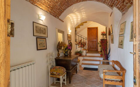 Villa Monteloro: Propiedad, Edificio, Habitación, Techo, Diseño De Interiores, Casa, Arco, Mueble, Arquitectura, Hacienda