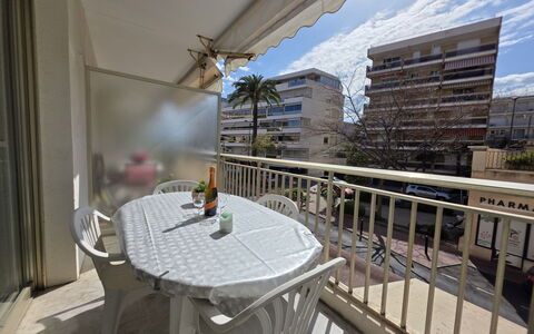 Presqu'Ile: Departamento, Balcón, Condominio, Hotel, Recurso, Ciudad De Vacaciones, Hacienda, Villa, Balneario