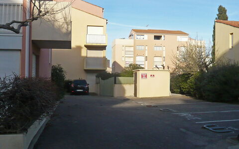 Le Méditerranée: Barrio Residencial, Propiedad, Barrio, Casa, By, Bienes Raíces, Casa, Edificio, Arquitectura, Suburbio