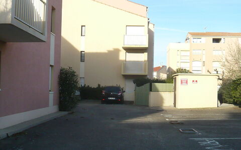 Le Méditerranée: Propiedad, Barrio Residencial, Edificio, Casa, Barrio, Bienes Raíces, Arquitectura, By, Casa, Departamento