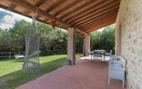 Sweet Maremma: Propiedad, Bienes Raíces, Edificio, Patio, Porche, Casa, Yarda, Patio Interior, Inmuebles, Habitación