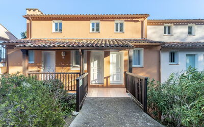 Alojamiento:&nbsp;Les Restanques Golfe Saint Tropez 119.8
