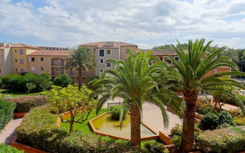 L'Annonciade: Barrio Residencial, Casa, Recurso, Inmuebles, Departamento, Hacienda, Jardín, Piscina, Sombra
