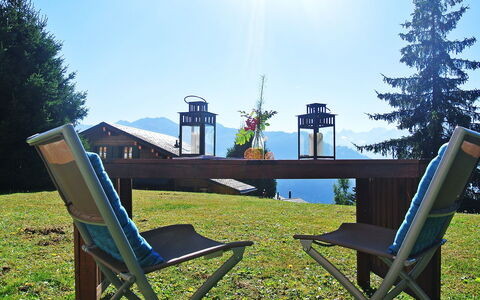 Verbier 390: Mesa, Mueble, Cielo, Hierba, Árbol, Montaña, Mesa De Picnic, Paisaje, Ocio, Vacaciones