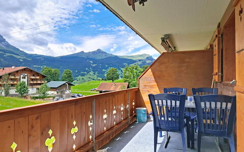 Firstsunne: Cordillera, Valle, Alpes, Cresta, Balcón, Manchas De Madera, Pueblo De Montaña, Eco Hotel, Macizo, Cumbre