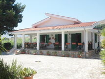 Villa Contrada