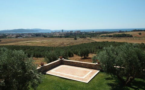 Villa Giulia Follonica: Propiedad, Hierba, El Terreno Del Lote, Paisaje, Área Rural, Bienes Raíces, Llanura, Casa, Pradera, Casa