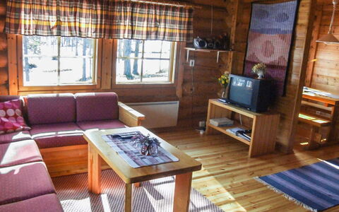 Kujalan Lomat 2: Madera, Mueble, Piso, Suelo, Diseño De Interiores, Cabaña, Habitación, Manchas De Madera, Techo, Sala
