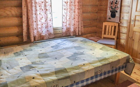 Kujalan Lomat 2: Madera, Habitación, Suelo, Piso, Mueble, Diseño De Interiores, Sábana, Cama, Habitación, Lecho