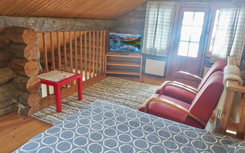 Alakitkajärvi, Takkusalmi: Mueble, Madera, Piso, Suelo, Diseño De Interiores, Techo, Habitación, Habitación, Manchas De Madera, Cama