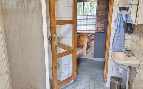 Alakitkajärvi, Takkusalmi: Madera, Piso, Suelo, Arreglo De Tubería, Habitación, Puerta, Plomería, Manchas De Madera, Madera Dura, Baño