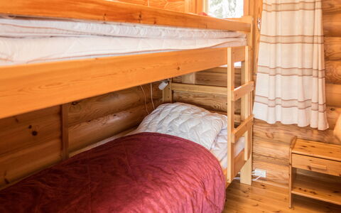Ruka-Kitkan Käki: Madera, Litera, Manchas De Madera, Madera Dura, Casa, Cuarto De Troncos, Tablón, Habitación, Cabaña, Cama