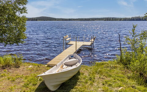 Ruka-Kitkan Käki: Azul, Agua, Cuerpo De Agua, Los Recursos Hídricos, Paisaje Natural, Camino Acuático, Banco, Lago, Corriente De Agua, Muelle