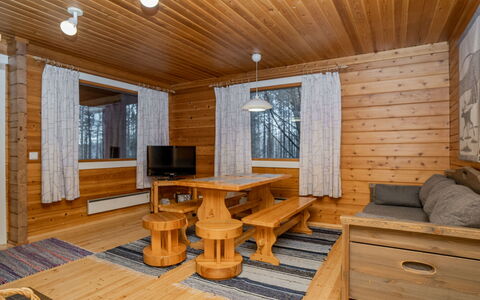 Viipusjärvi 10: Madera, Techo, Cuarto De Troncos, Madera Dura, Manchas De Madera, Tablón, Cabaña, Suelos De Madera, Lámpara, Maderas