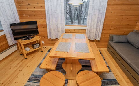 Viipusjärvi 10: Madera, Piso, Suelo, Diseño De Interiores, Manchas De Madera, Techo, Habitación, Madera Dura, Suelos De Madera, Tablón