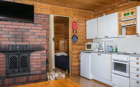 Eteläranta: Madera, Mueble, Piso, Suelo, Manchas De Madera, Puerta, Habitación, Madera Dura, Techo, Silla