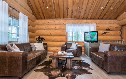 Juurakkopirtti: Madera, Mueble, Casa, Cabaña, Suelos De Madera, Madera Dura, Sofá, Sala, Cuarto De Troncos, Techo