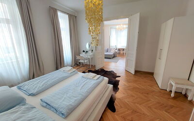 Romantic Living