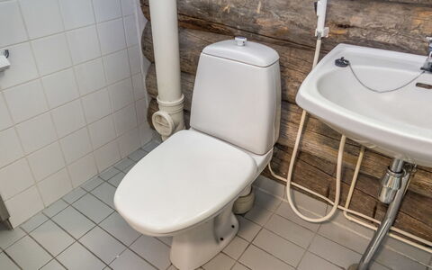 Revonaapa B13: Asiento Del Baño, Arreglo De Tubería, Baño, Baño, Plomería, Lavabo, Piso, Suelo, Lavabo Del Baño, Grifo