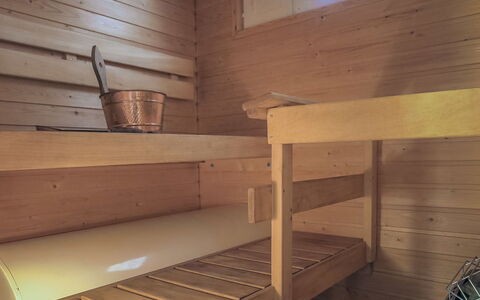 Moitakuru A14: Madera, Piso, Suelo, Diseño De Interiores, Sauna, Manchas De Madera, Habitación, Madera Dura, Techo, Tablón