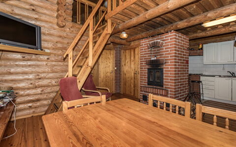 Mikko: Hierba, Casa, Cabaña, El Terreno Del Lote, Casa, Inmuebles, Césped, Vía Muerta, Casa De Campo, Porche