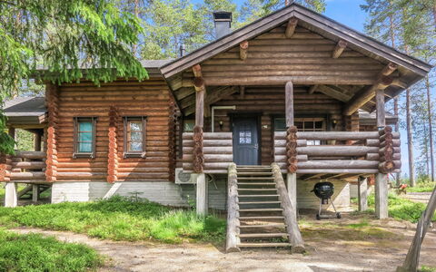 Karpalo: Cabaña, Casa, Casa, Edificios Del Jardín, Vía Muerta, Cuarto De Troncos, Casa De Campo, Inmuebles, Cobertizo, Yarda