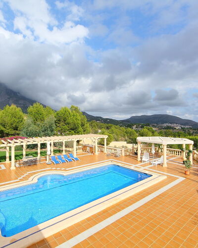 Villa Orquideas: Piscina, Propiedad, Recurso, Bienes Raíces, Ocio, Vacaciones, Edificio, Casa, Inmuebles, Cielo