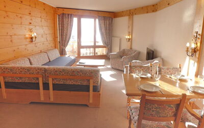 Alojamiento:&nbsp;Le Bristol A28 783.23