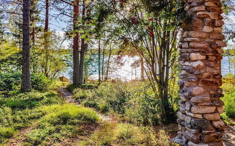 Puuhamaa: Cabaña, Casa, Casa, Edificios Del Jardín, Vía Muerta, Cuarto De Troncos, Casa De Campo, Inmuebles, Cobertizo, Yarda