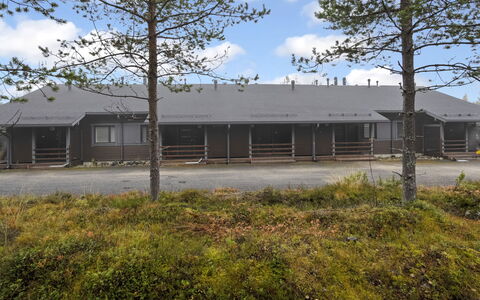 Kotokuusi 4: Cabaña, Casa, Casa, Edificios Del Jardín, Vía Muerta, Cuarto De Troncos, Casa De Campo, Inmuebles, Cobertizo, Yarda