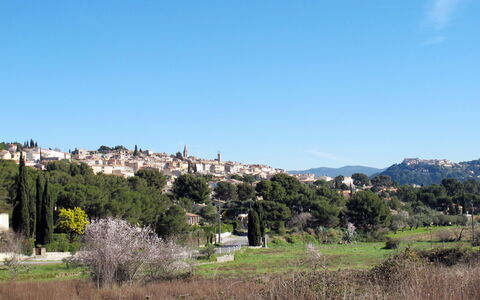 Kisokawa: Azul, Tiempo De Día, Árbol, Naturaleza, Hoja, Vegetación, Horizonte, Arbusto, Planta De La Comunidad, Barrio Residencial