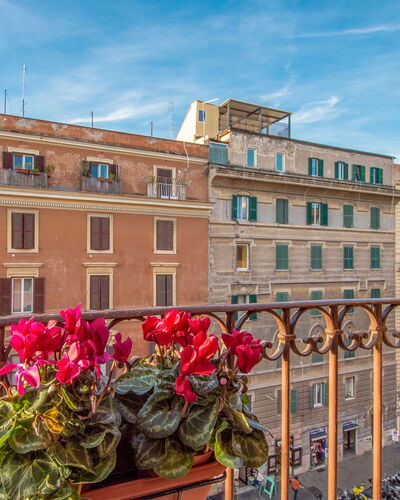 Regina'S House - St Peter