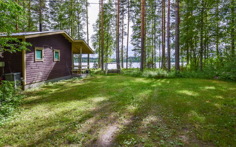 Leppäranta: Cabaña, El Terreno Del Lote, Bosque, Bosque, Edificios Del Jardín, Cuarto De Troncos, Cobertizo, Yarda, Paisajismo
