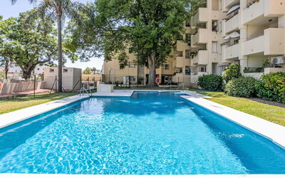 Torremolinos 150: Barrio Residencial, Departamento, Piscina, Condominio, Asentamientos Humanos, Diseño Urbano, Inmuebles, Sombra, Recurso, Hotel