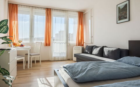 Prater: Mueble, Diseño De Interiores, Suelo, Piso, Madera, Habitación, Cama, Habitación, Techo, Departamento