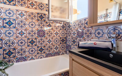 Alojamiento:&nbsp;Le Lagon Bleu 910.9