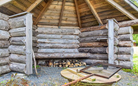 Petäjäniemi: Cabaña, Casa, Casa, Edificios Del Jardín, Vía Muerta, Cuarto De Troncos, Casa De Campo, Inmuebles, Cobertizo, Yarda