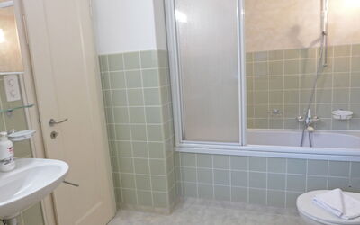 Alojamiento:&nbsp;Helene Apt Diana 24.4