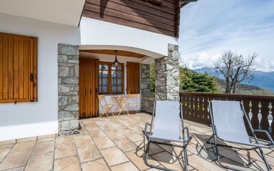 Sarre 350 - Ville sur Sarre, Valle de Aosta, Italia - Hérisson 350.4