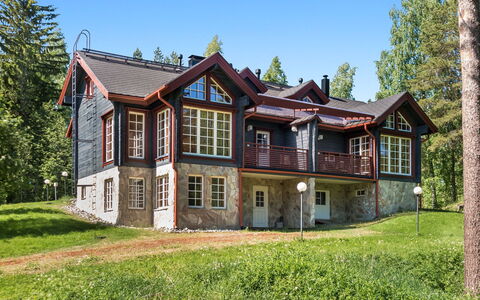 Syvärinkulta B: Edificio, Ventana, Casa, Casa, Cabaña, Techo, Barrio Residencial, Inmuebles, Vía Muerta, Casa De Campo