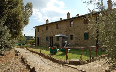 Appartamento Beatrice: Propiedad, Casa, Edificio, Cabaña, Área Rural, Pueblo, Árbol, Arquitectura, Casa, Casa De Campo