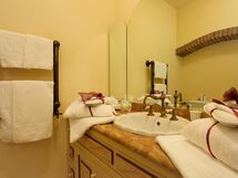 Alojamiento:&nbsp;Deluxe Suite