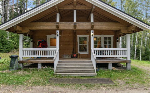 Mökki Mikkola: Cabaña, Casa, Casa, Edificios Del Jardín, Vía Muerta, Cuarto De Troncos, Casa De Campo, Inmuebles, Cobertizo, Yarda