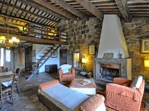 Alojamiento:&nbsp;Viterbese 1